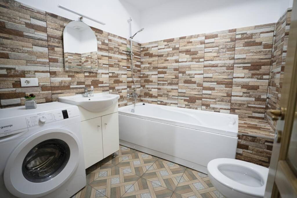 Alex 2 Apartament Ιάσιο Εξωτερικό φωτογραφία